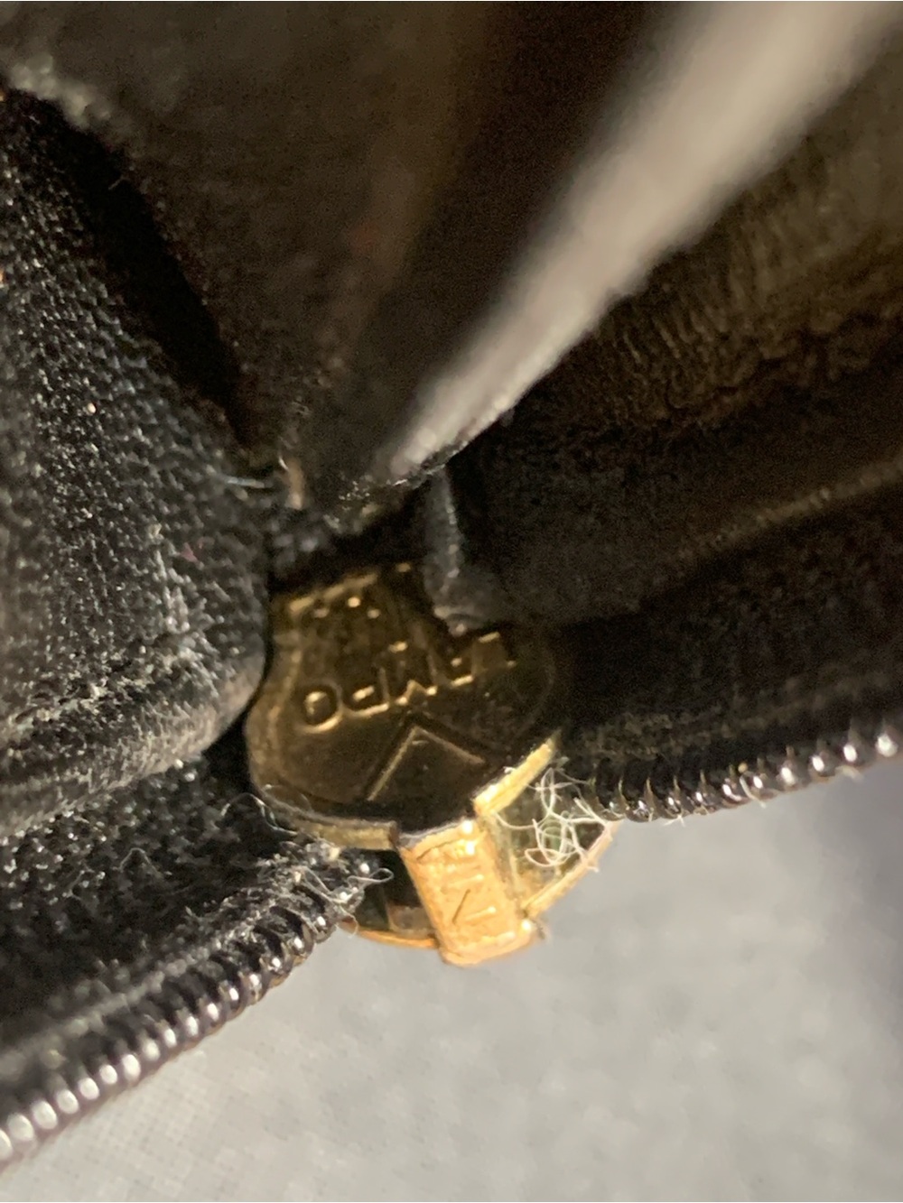CHANEL Black Pebbled Leather Zip Wallet with Gold Pull - Picture 17 of 17